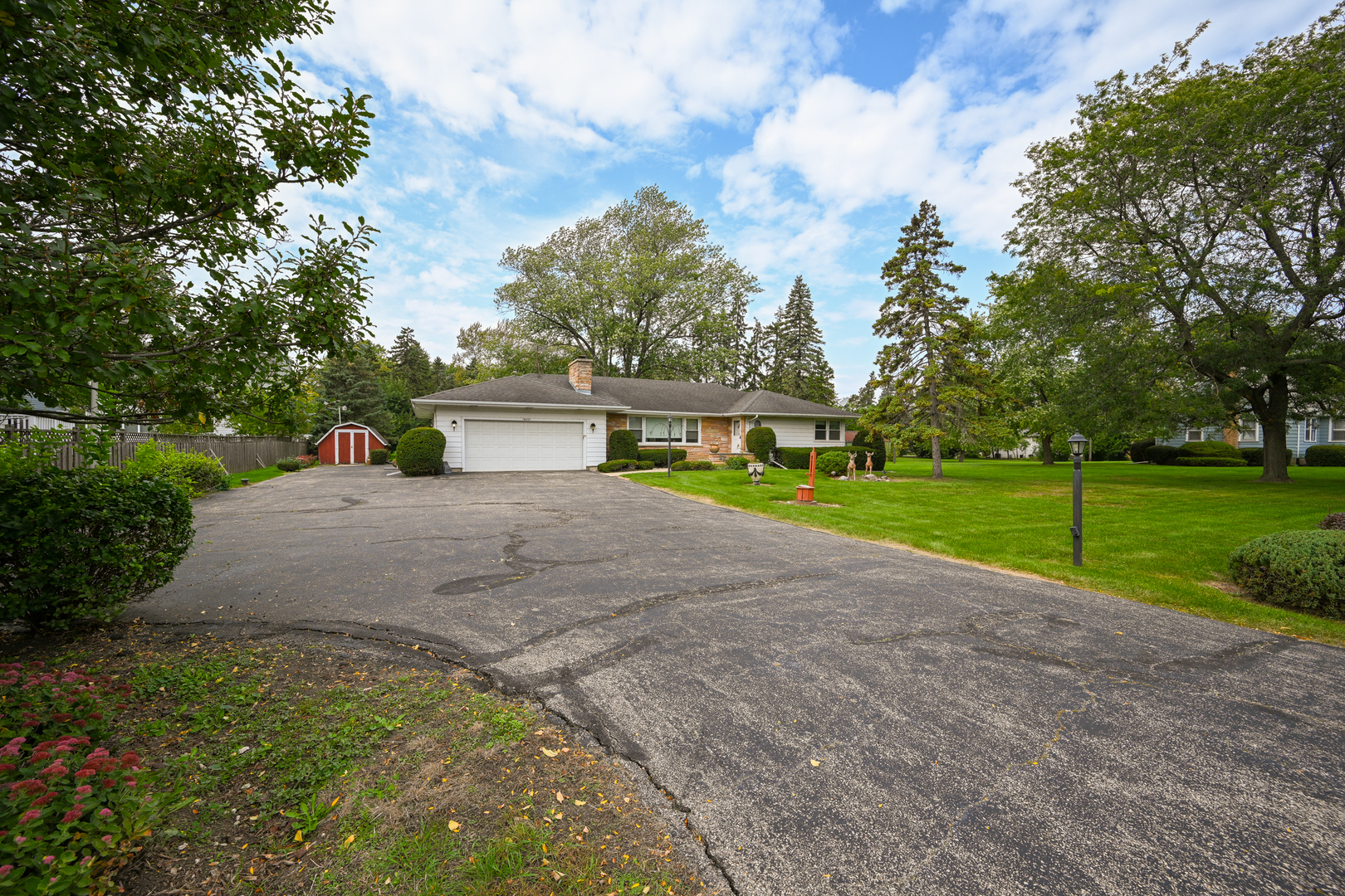1N060 Morse Street