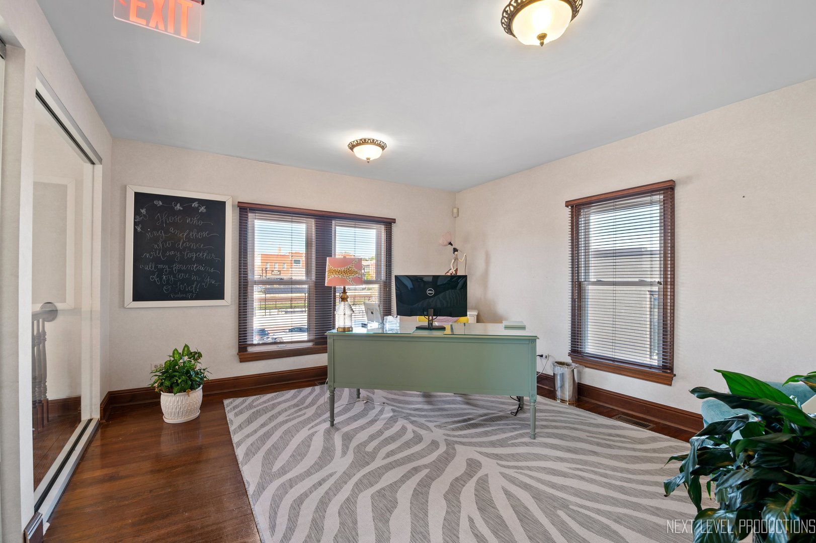 112 W Liberty Drive