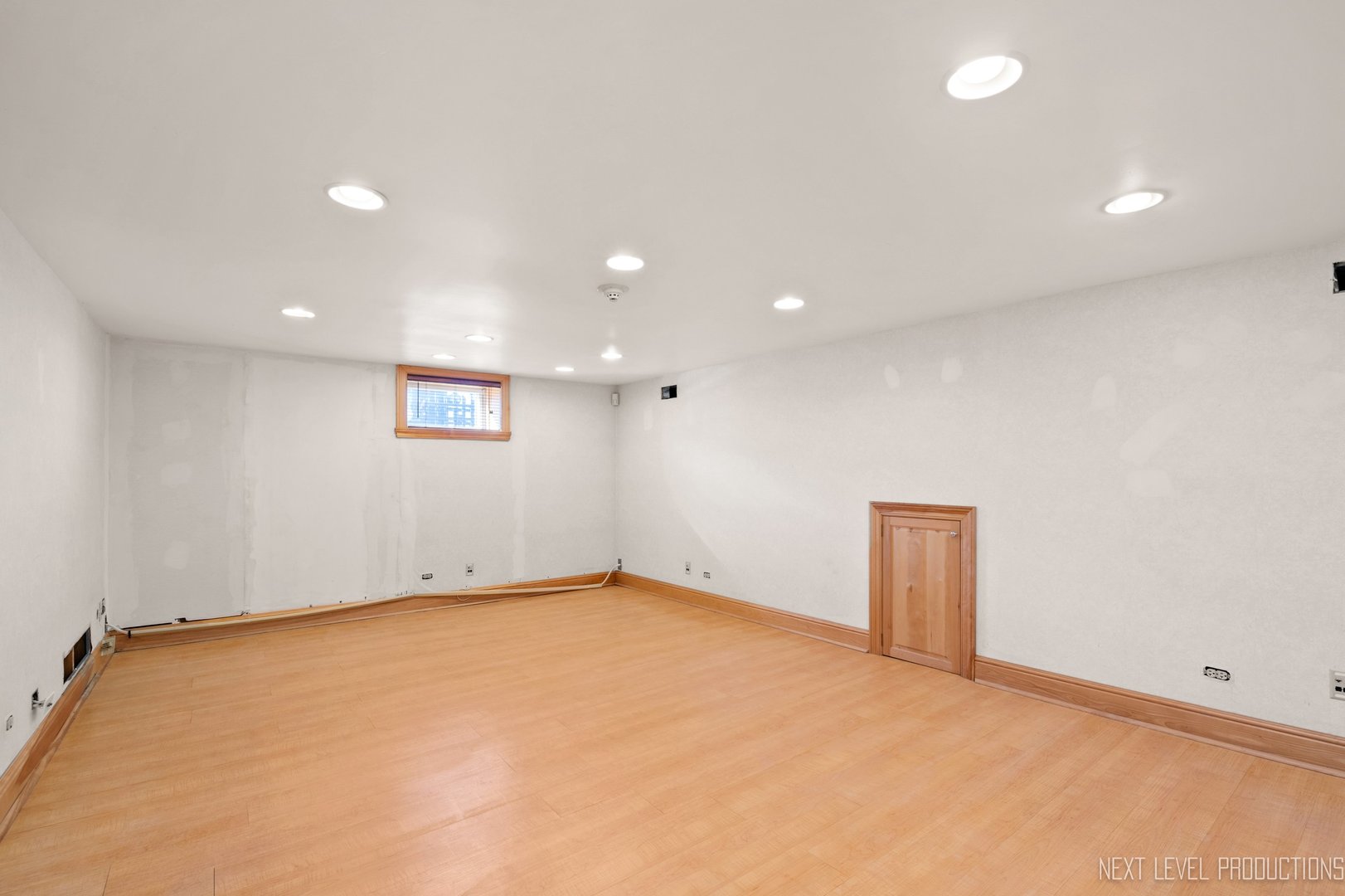 112 W Liberty Drive