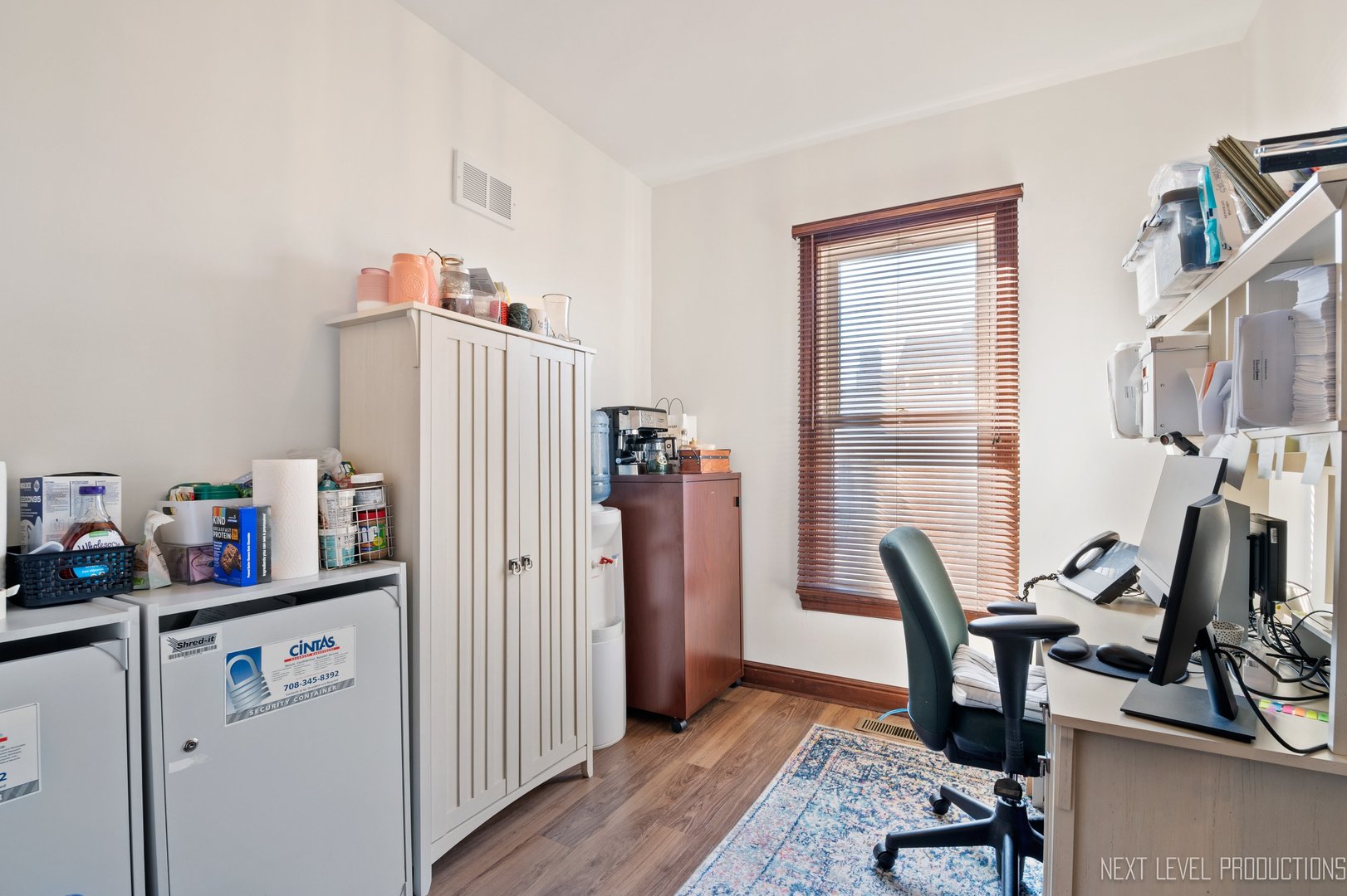 112 W Liberty Drive
