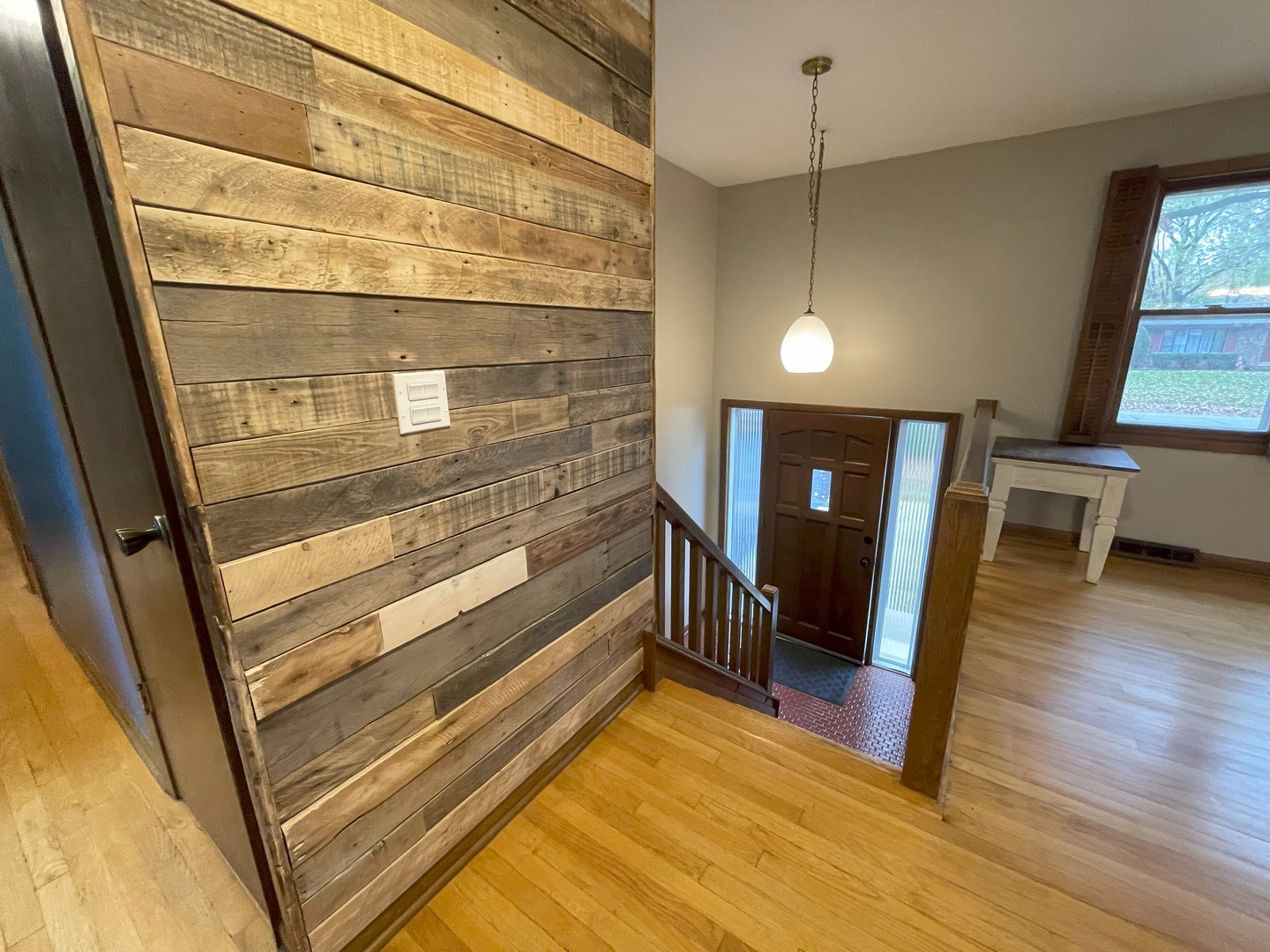 29W342 Lee Road