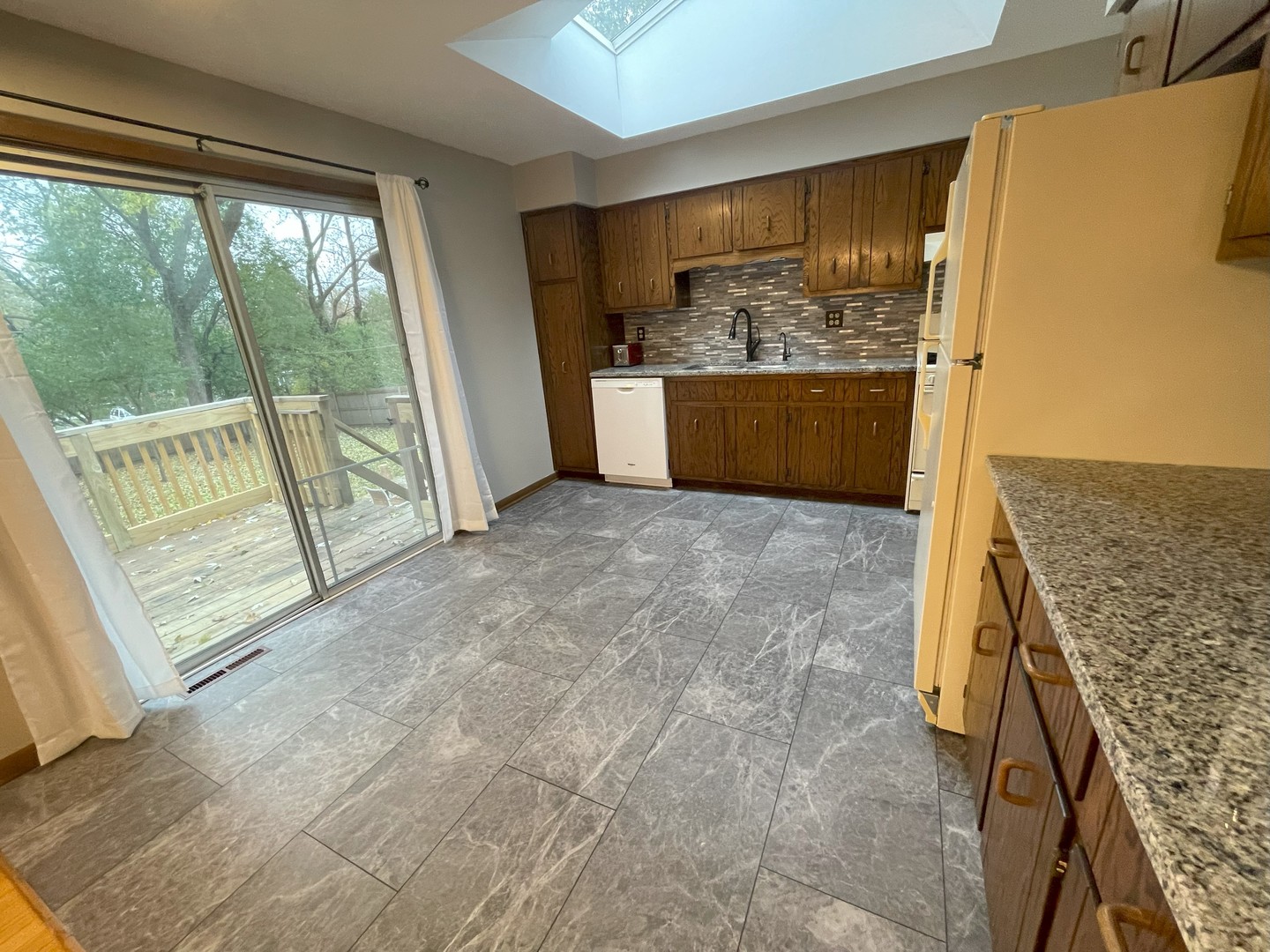 29W342 Lee Road
