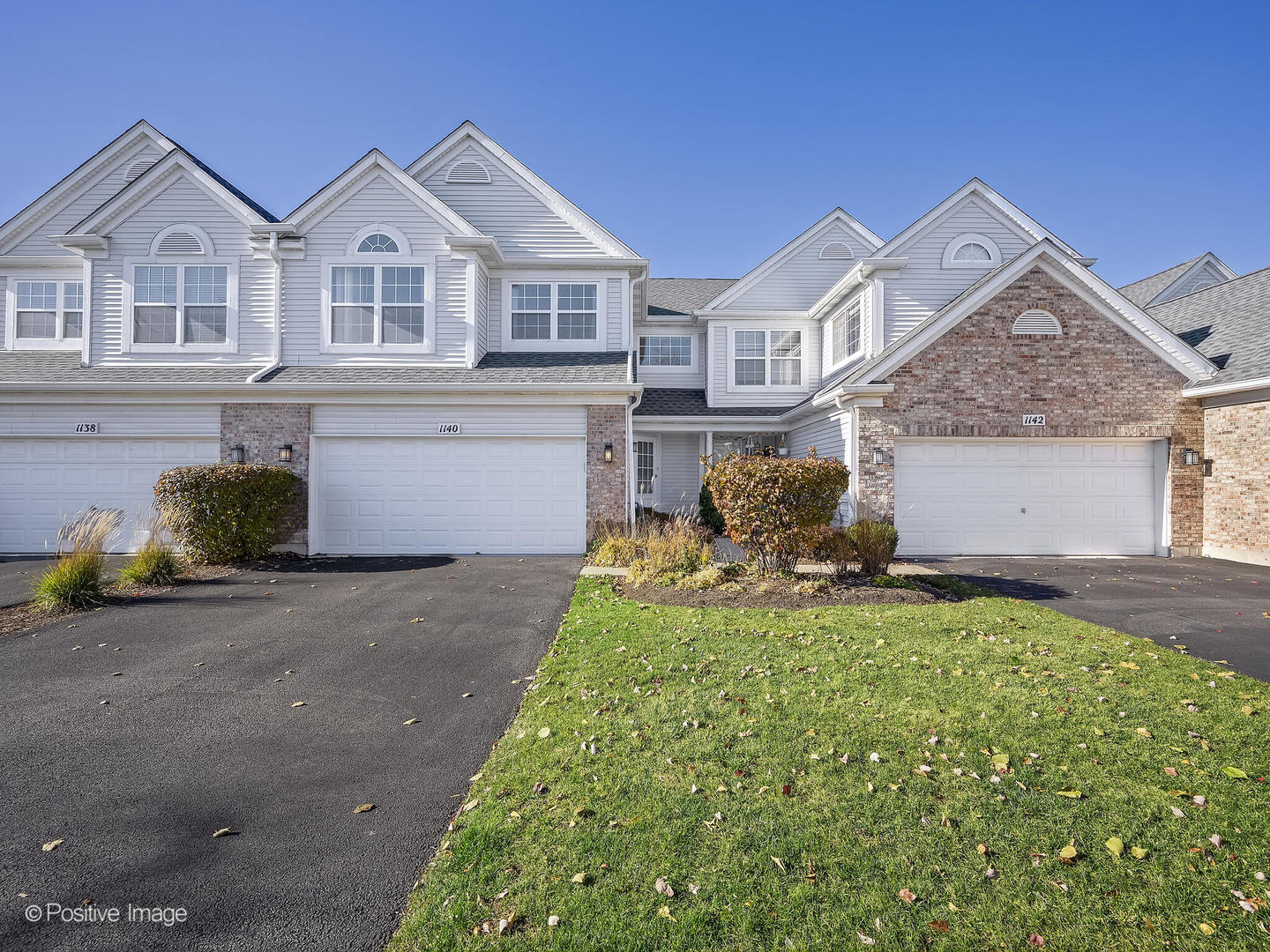 1140 Lillian Lane
