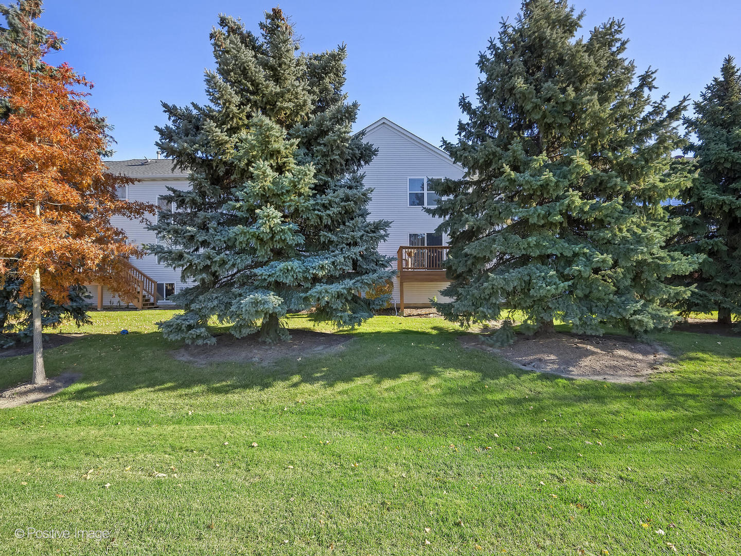 1140 Lillian Lane
