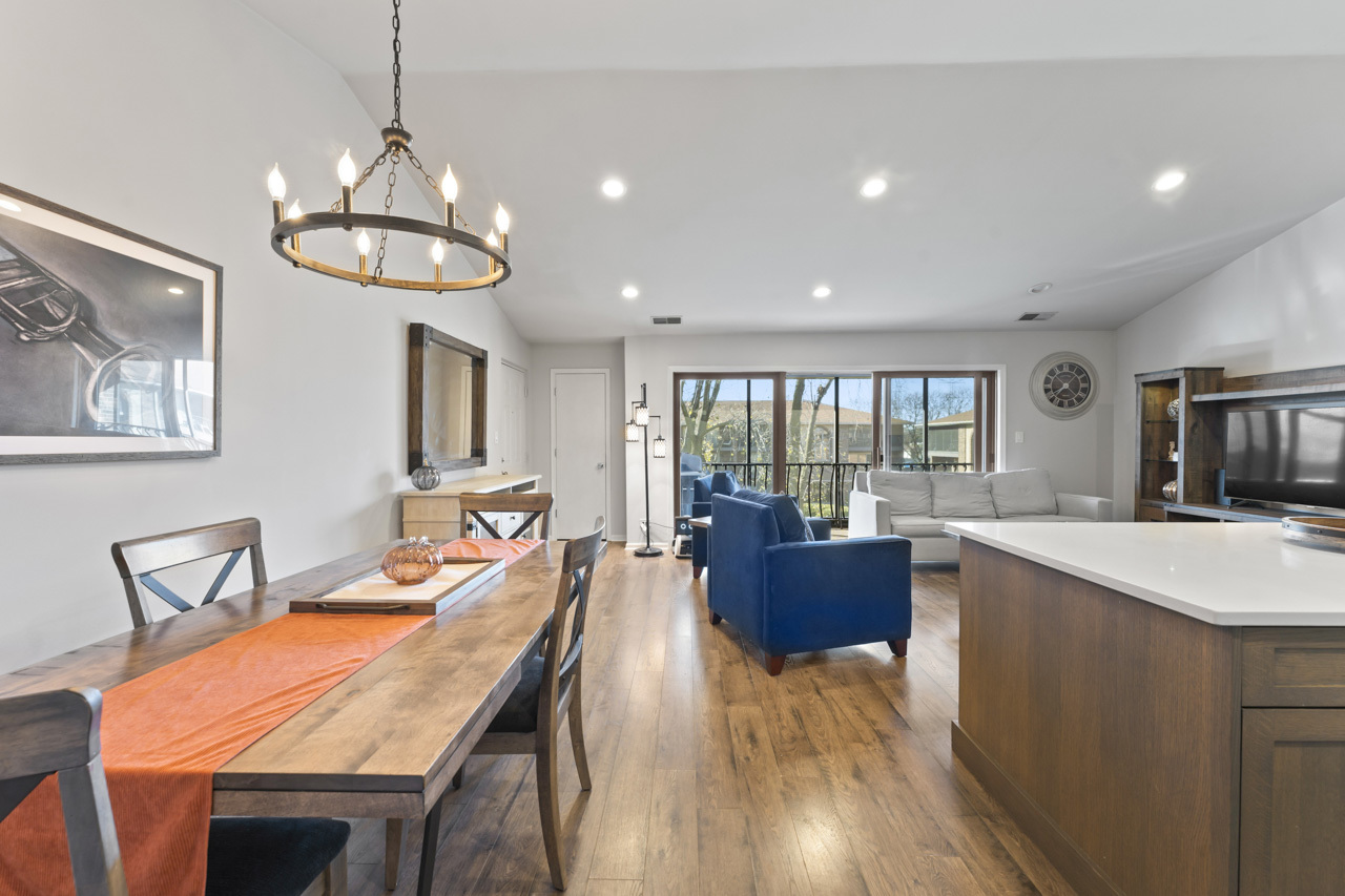 8842 W 140th Street Unit: 3B