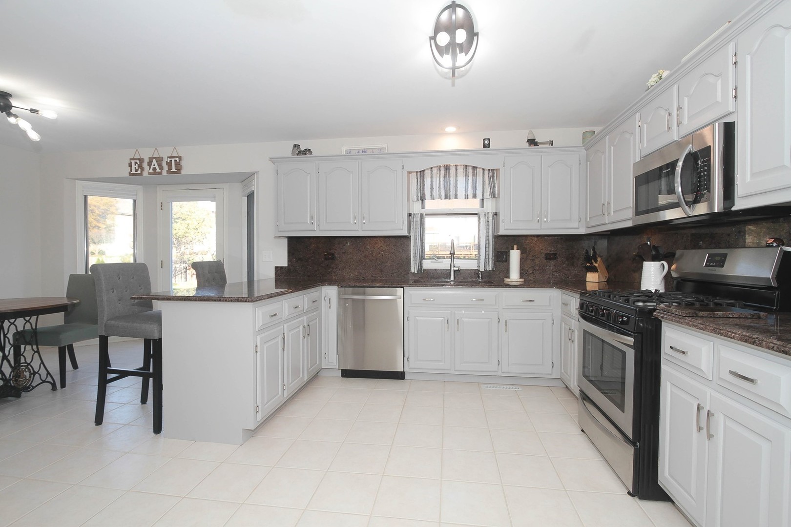 916 Naples Lane