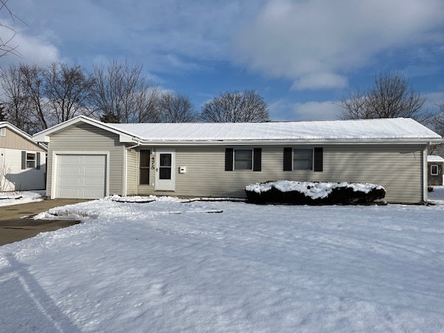 475 Indianwood Drive