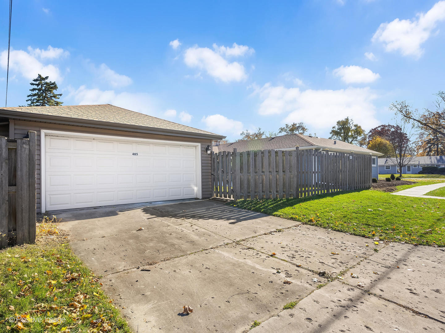 405 Turf Lane