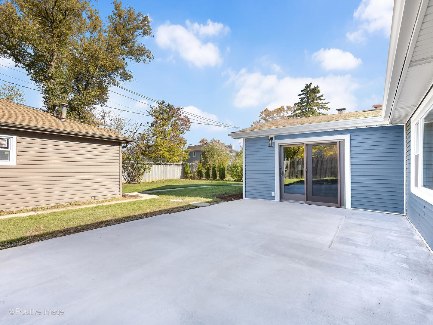 405 Turf Lane