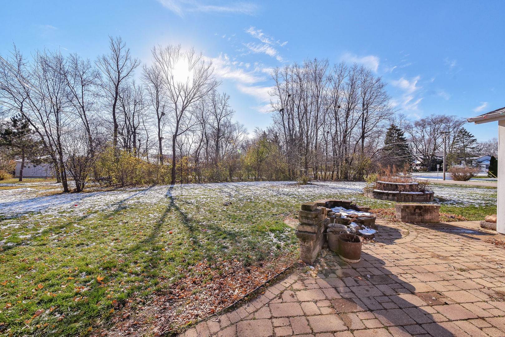 25W075 Lacey Avenue