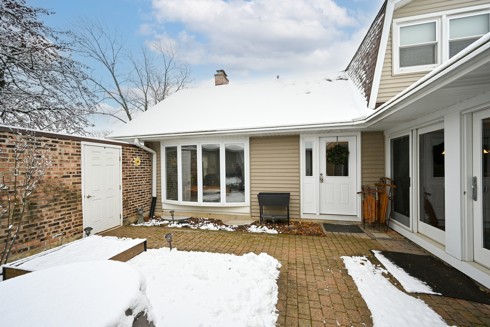 992 Dartmouth Drive