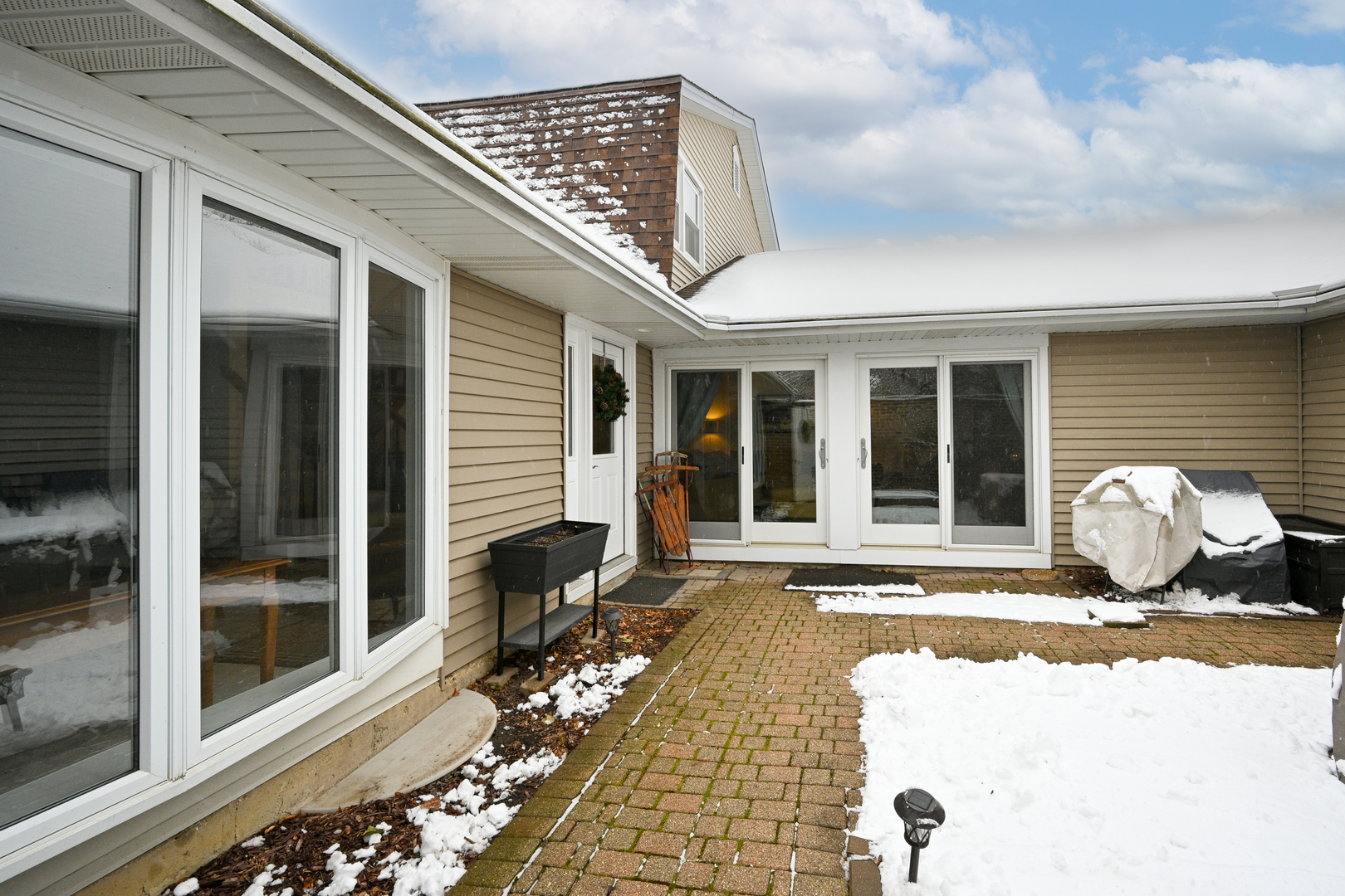 992 Dartmouth Drive
