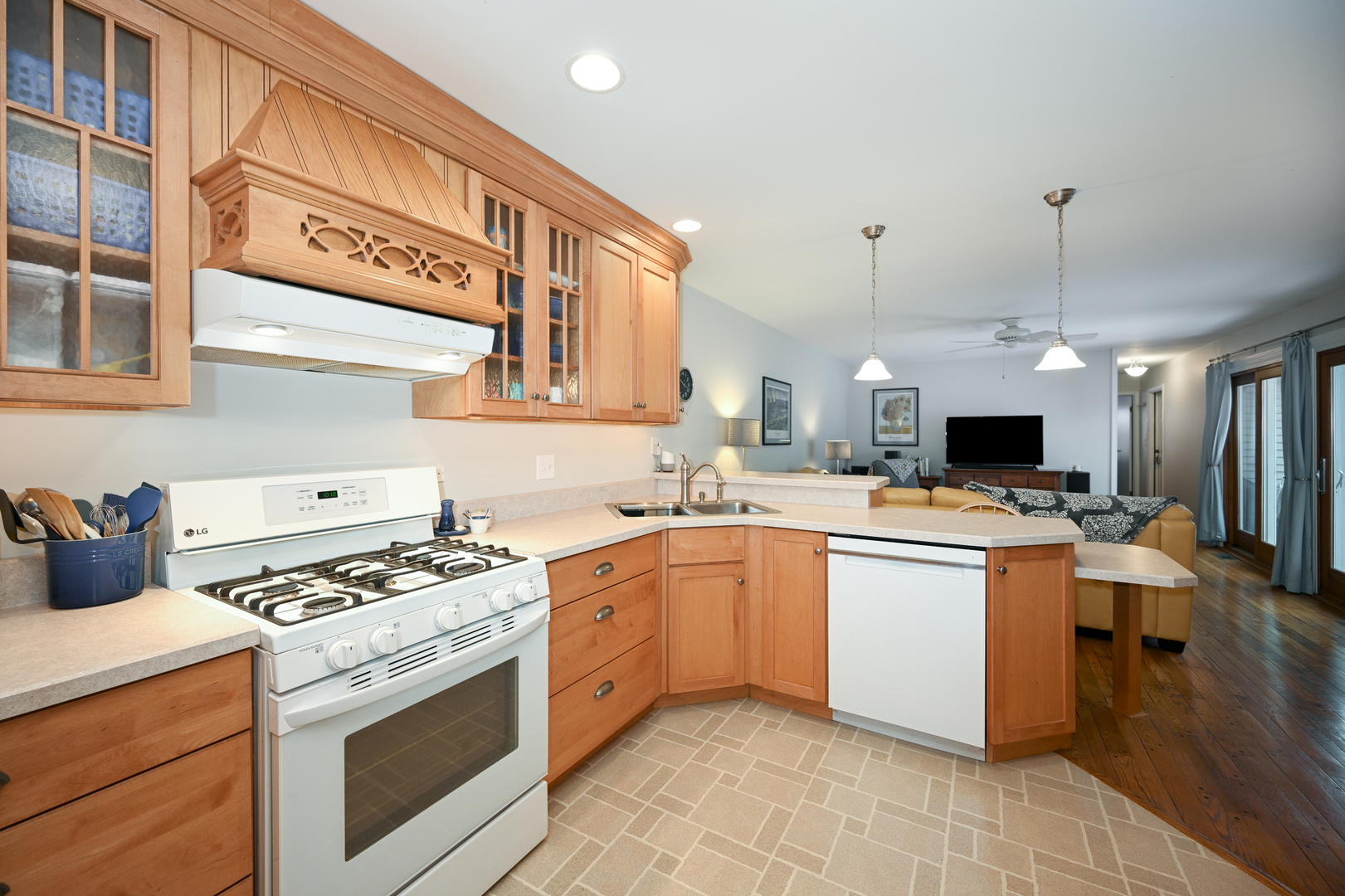 992 Dartmouth Drive