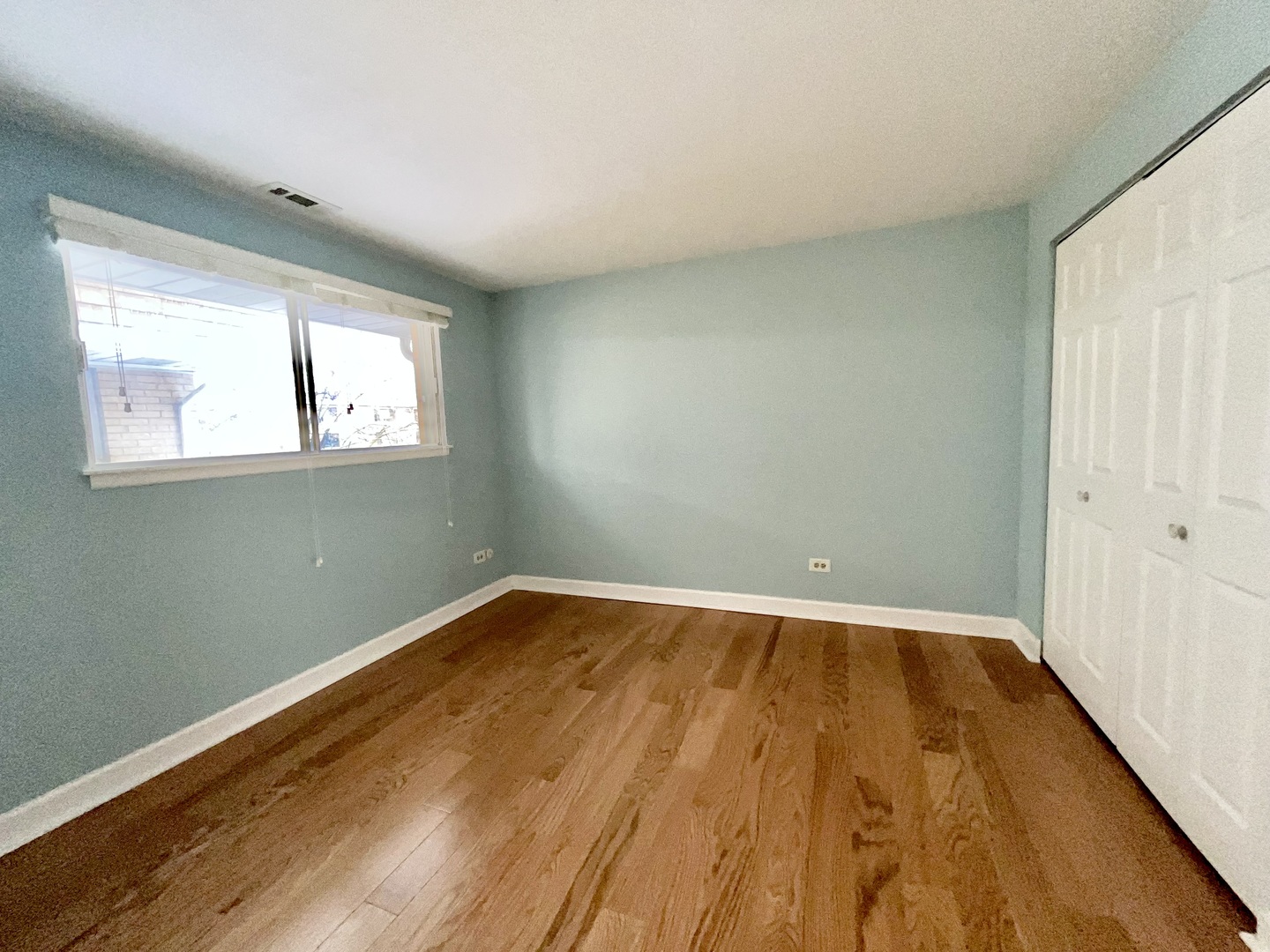 8521 W Rascher Avenue Unit: 2N