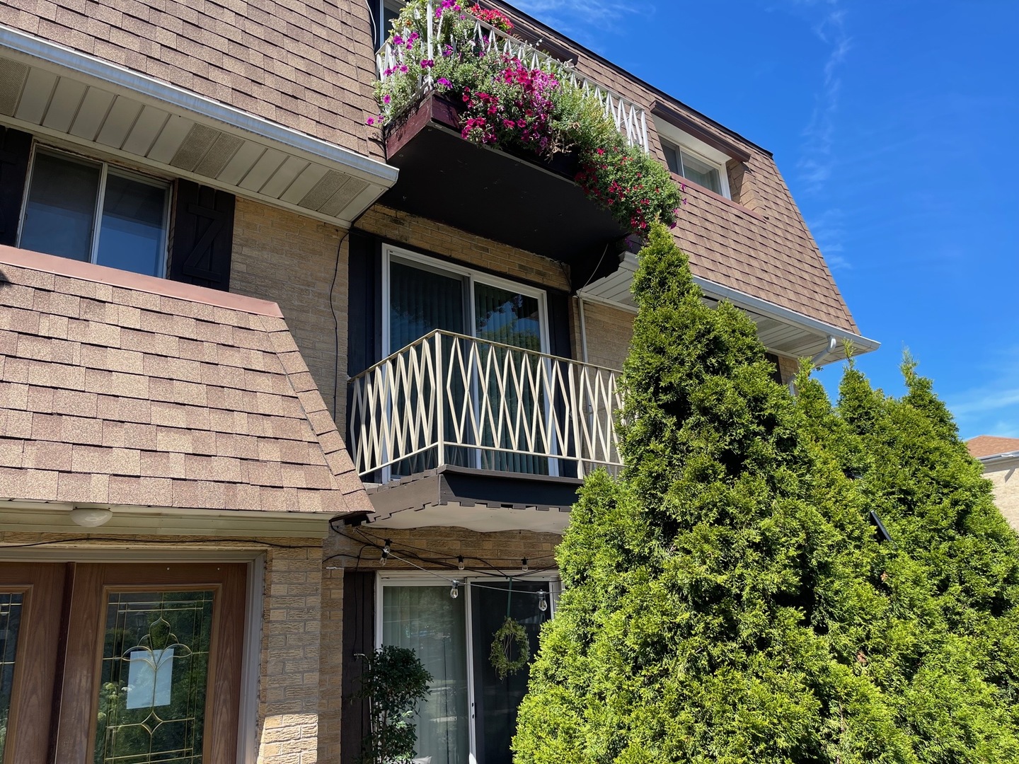 8521 W Rascher Avenue Unit: 2N