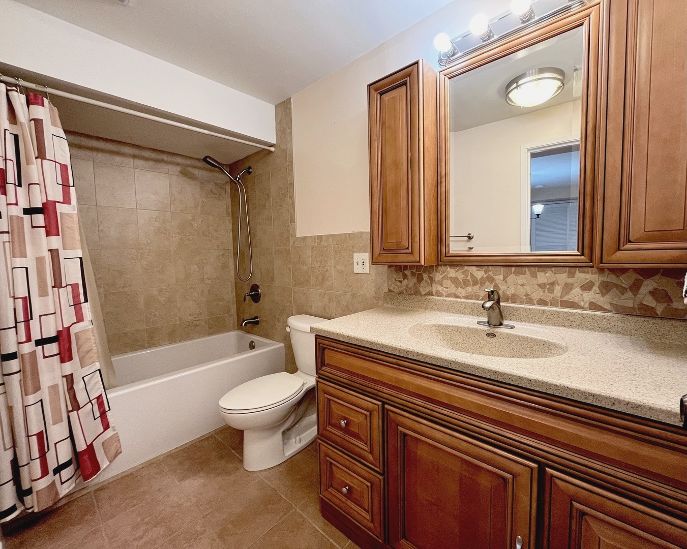8521 W Rascher Avenue Unit: 2N