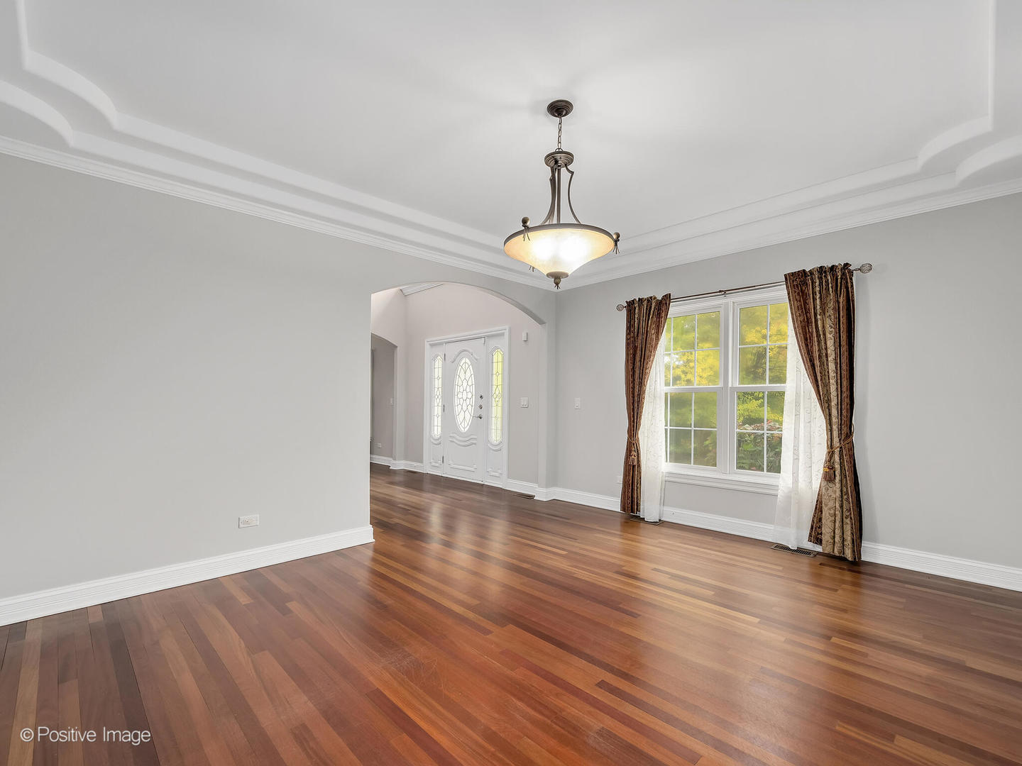 27W570 Lincoln Avenue