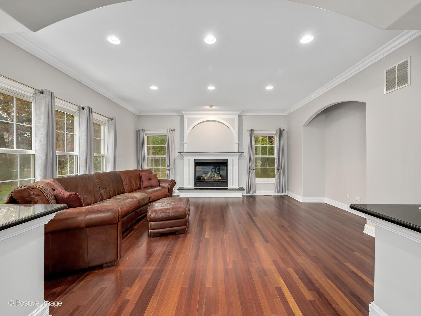 27W570 Lincoln Avenue
