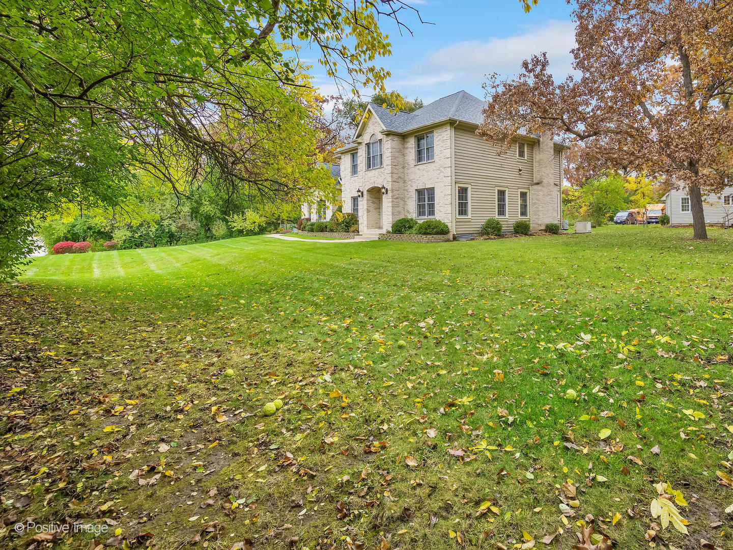27W570 Lincoln Avenue