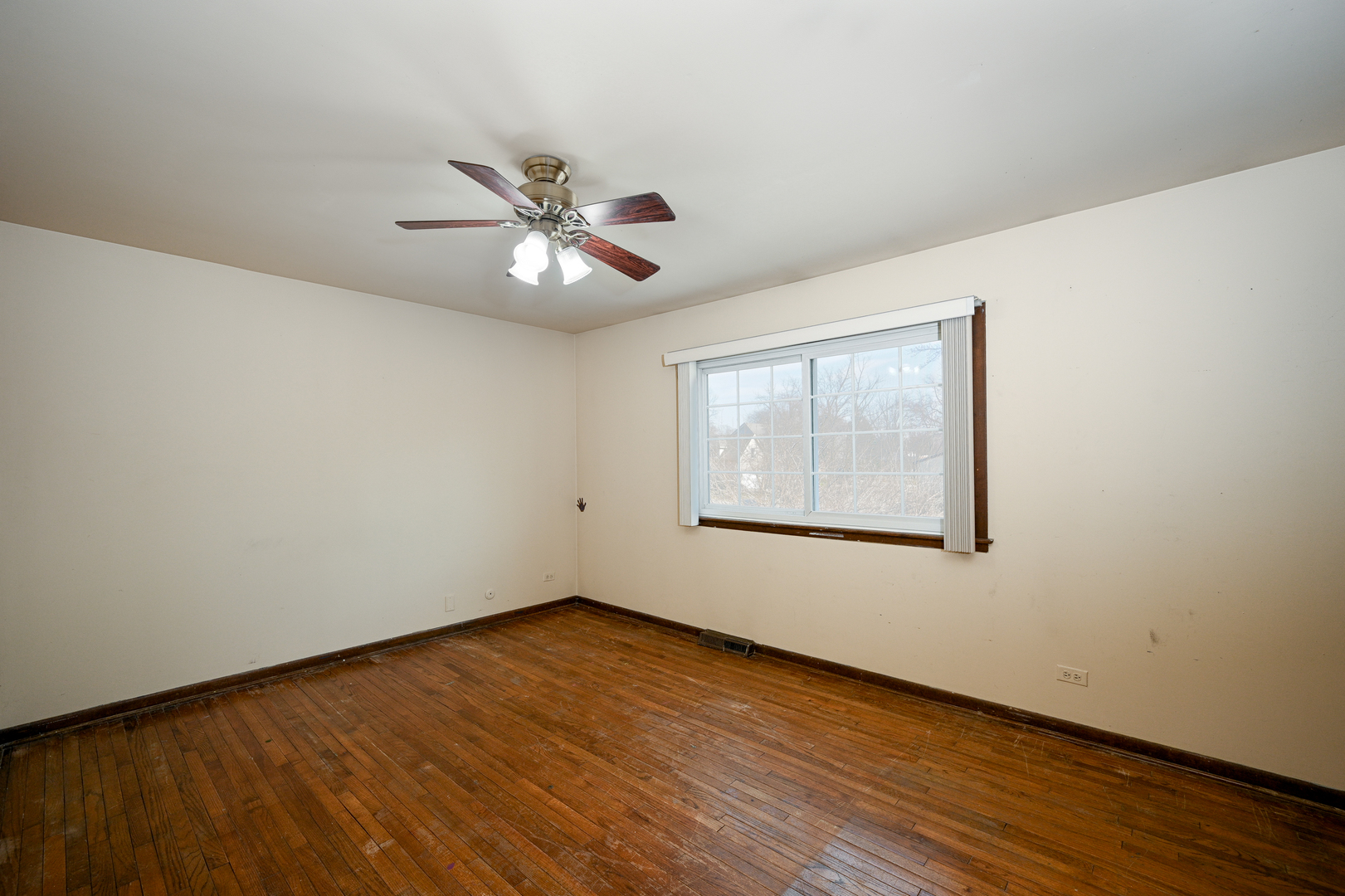 192 N Lambert Road