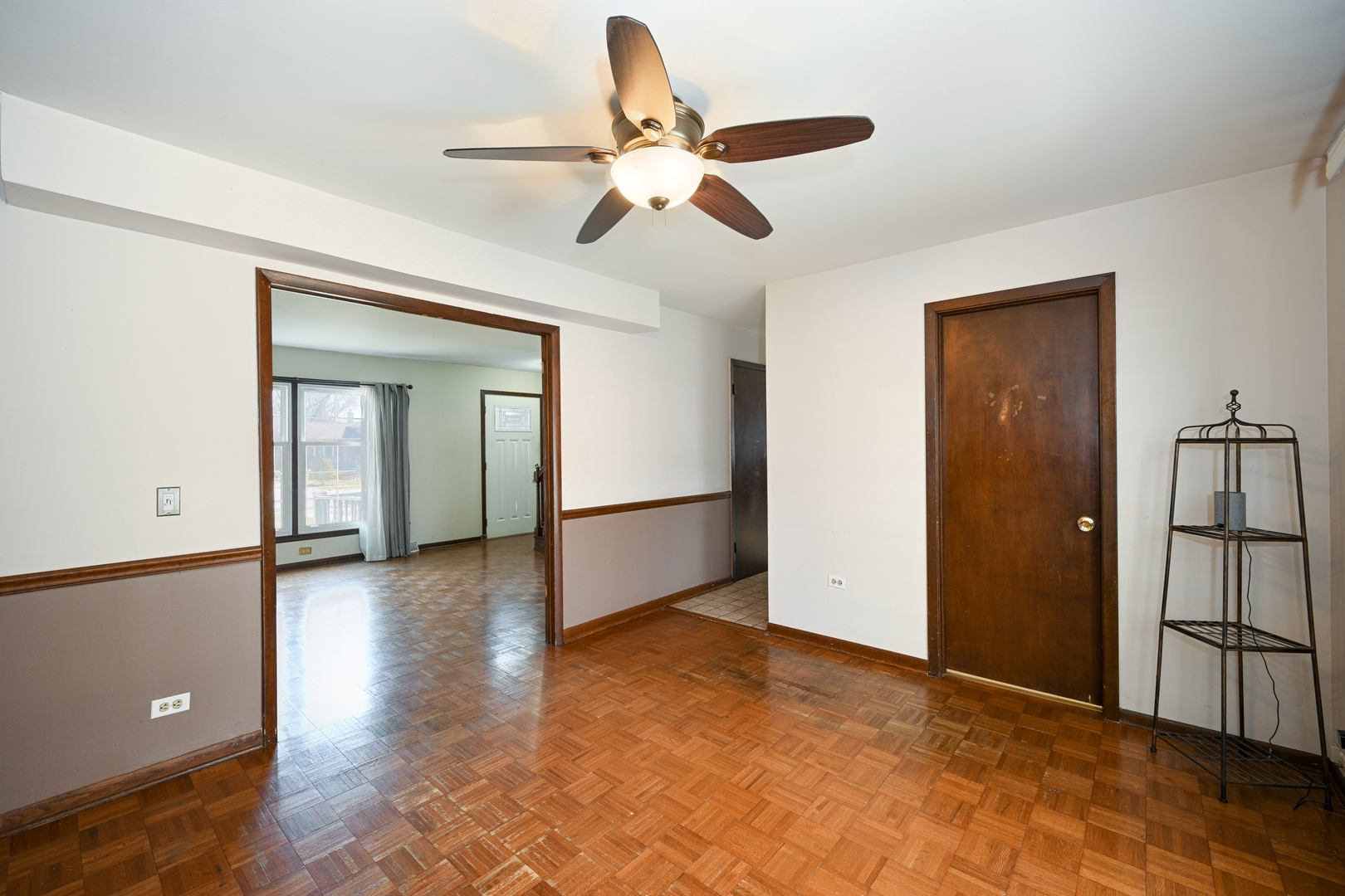 192 N Lambert Road