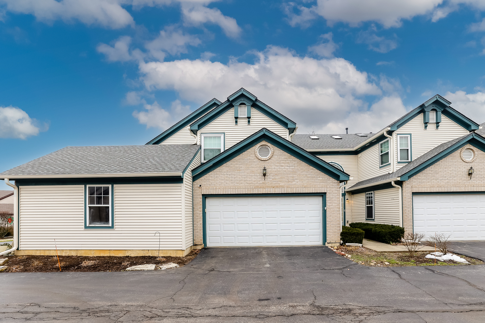 1764 Kresswood Drive Unit: 4C