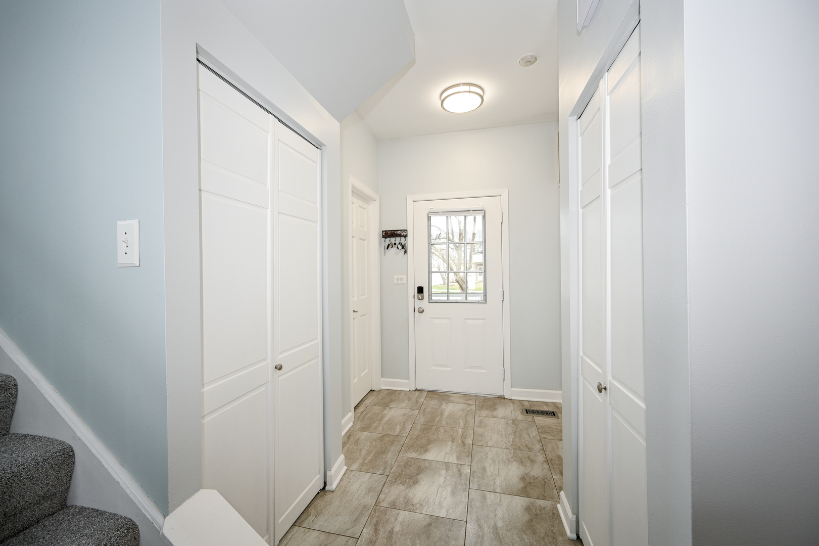 1447 Golfview Drive