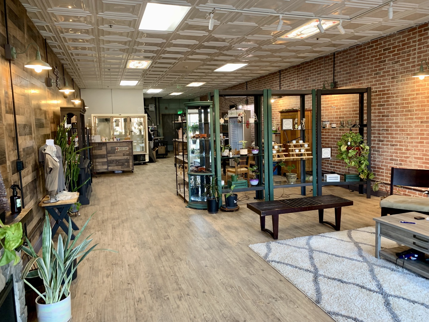27W221 Geneva Road