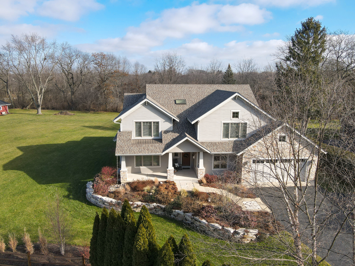 2S245 Riverside Parkway