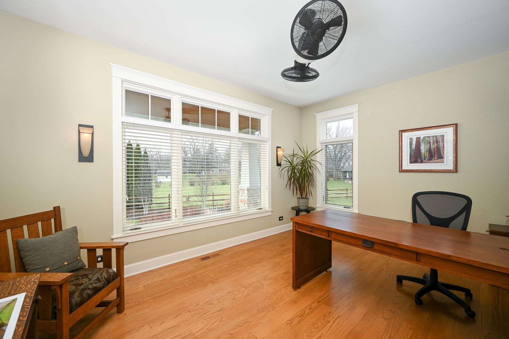 2S245 Riverside Parkway