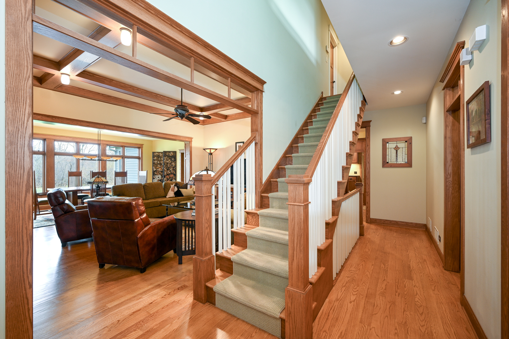 2S245 Riverside Parkway