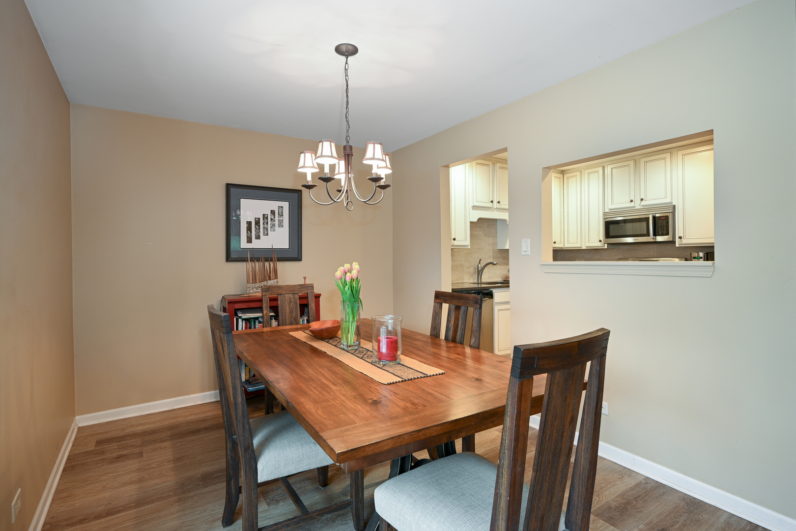 1736 Harrow Court Unit: C