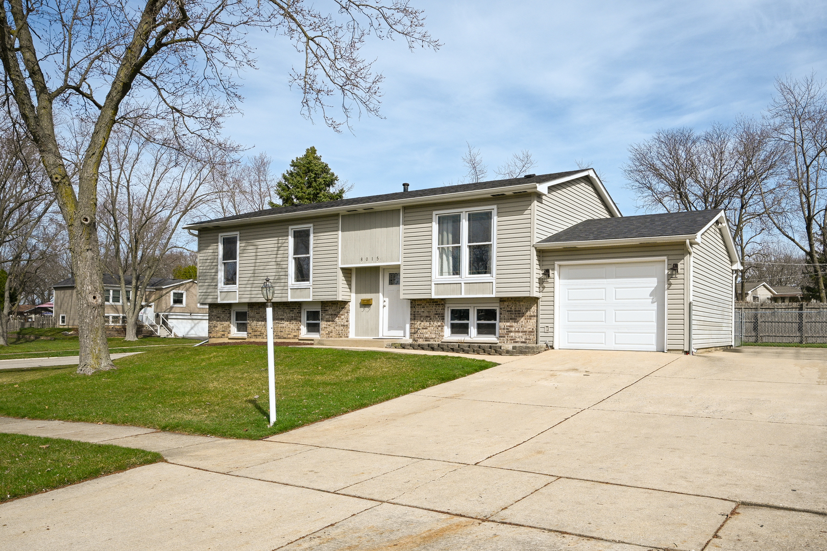 8015 Westview Lane