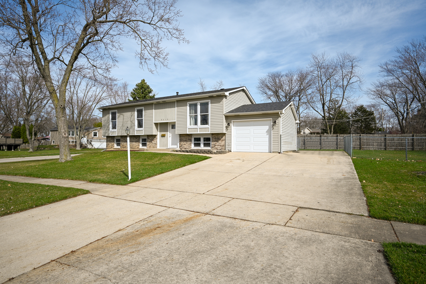 8015 Westview Lane