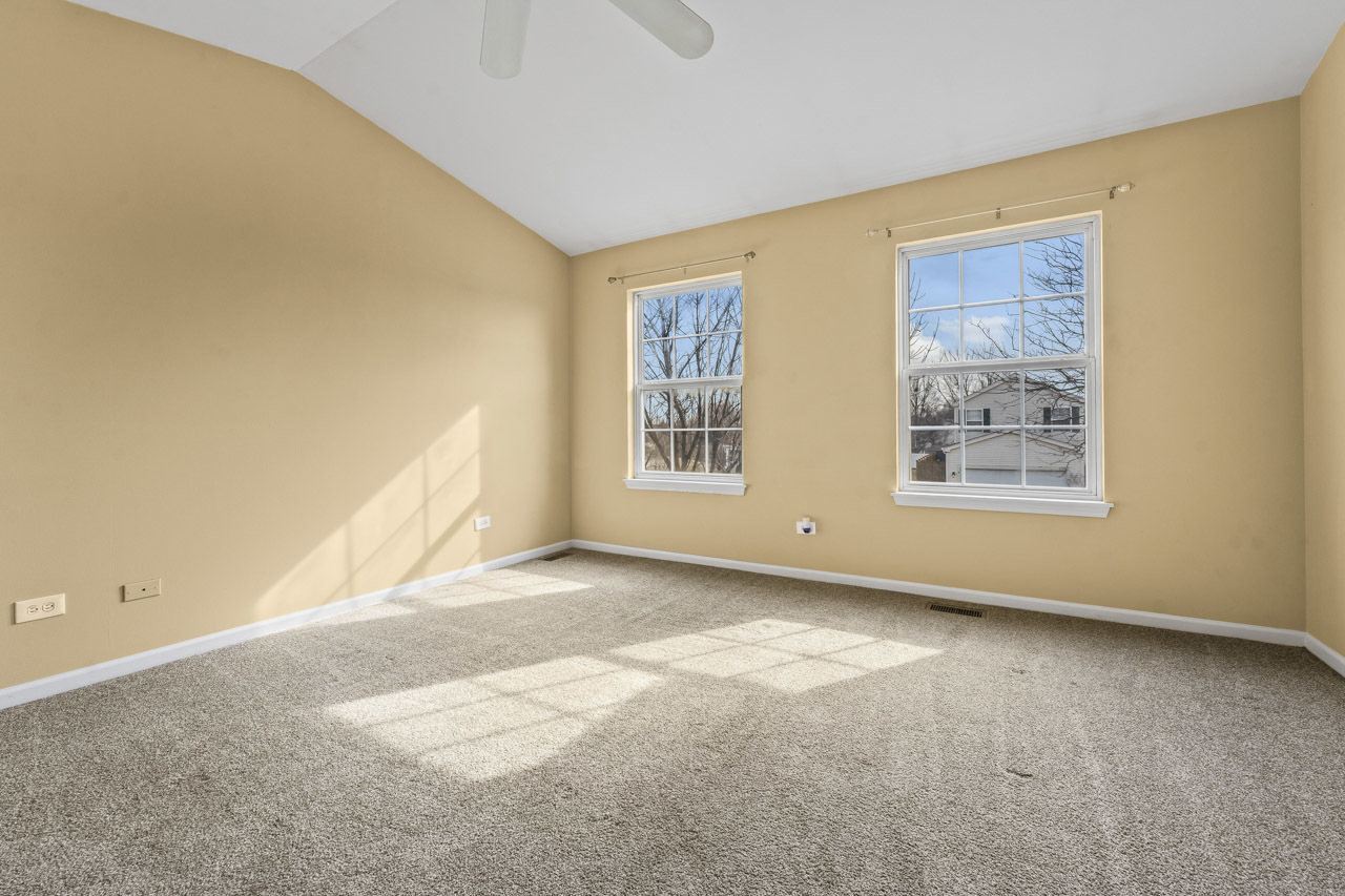 6983 Paradise Circle