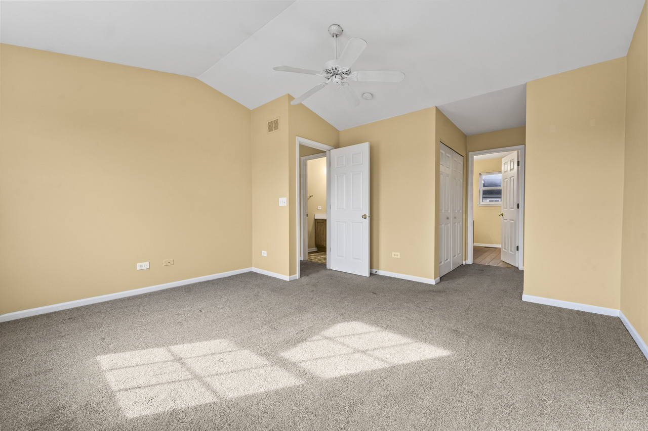 6983 Paradise Circle
