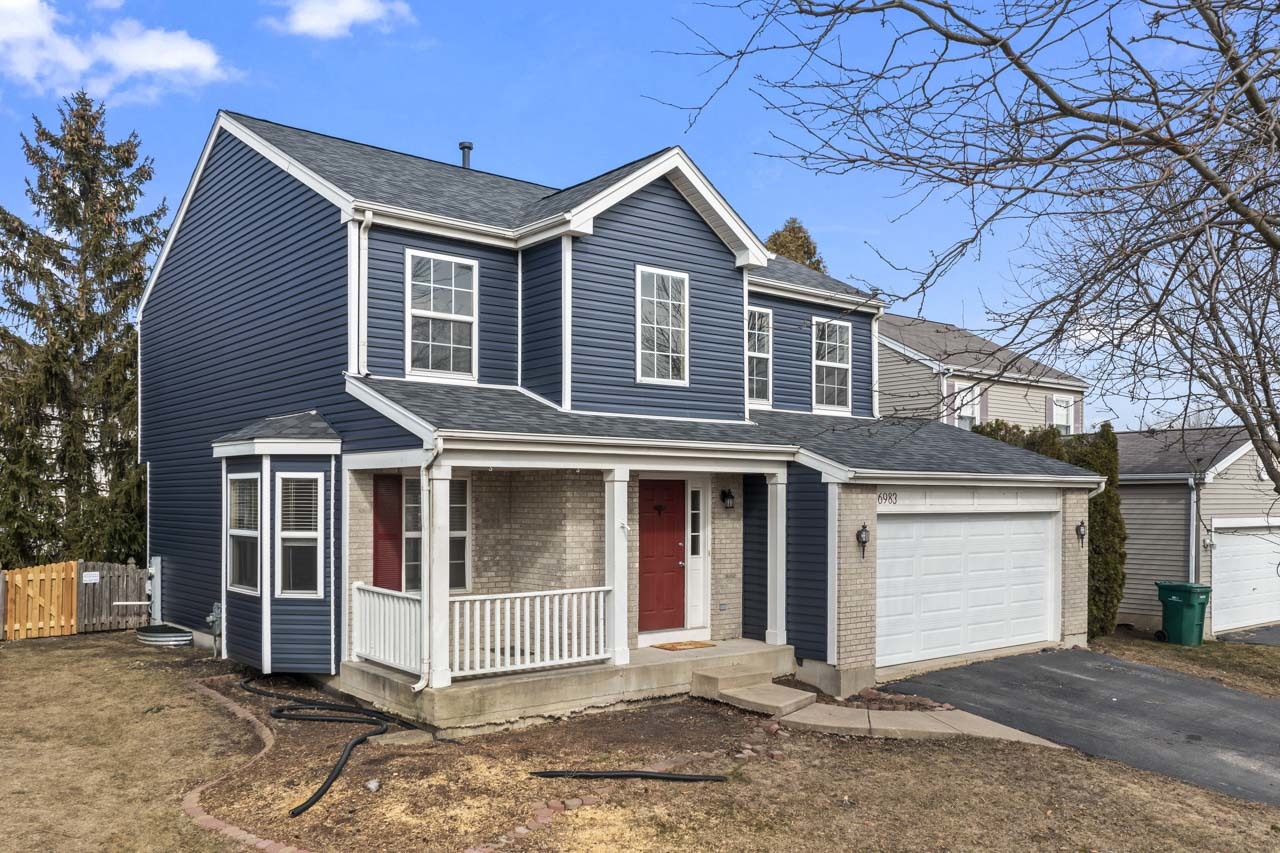 6983 Paradise Circle