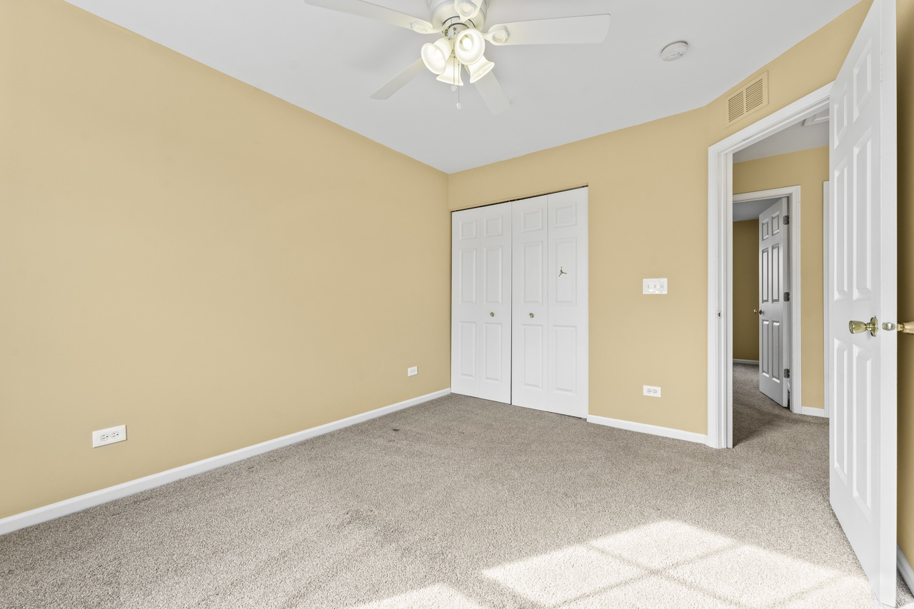 6983 Paradise Circle