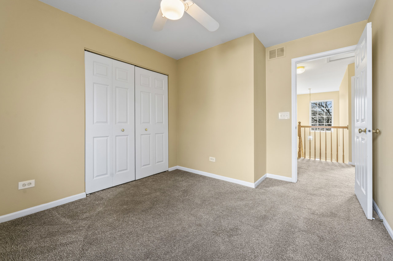 6983 Paradise Circle