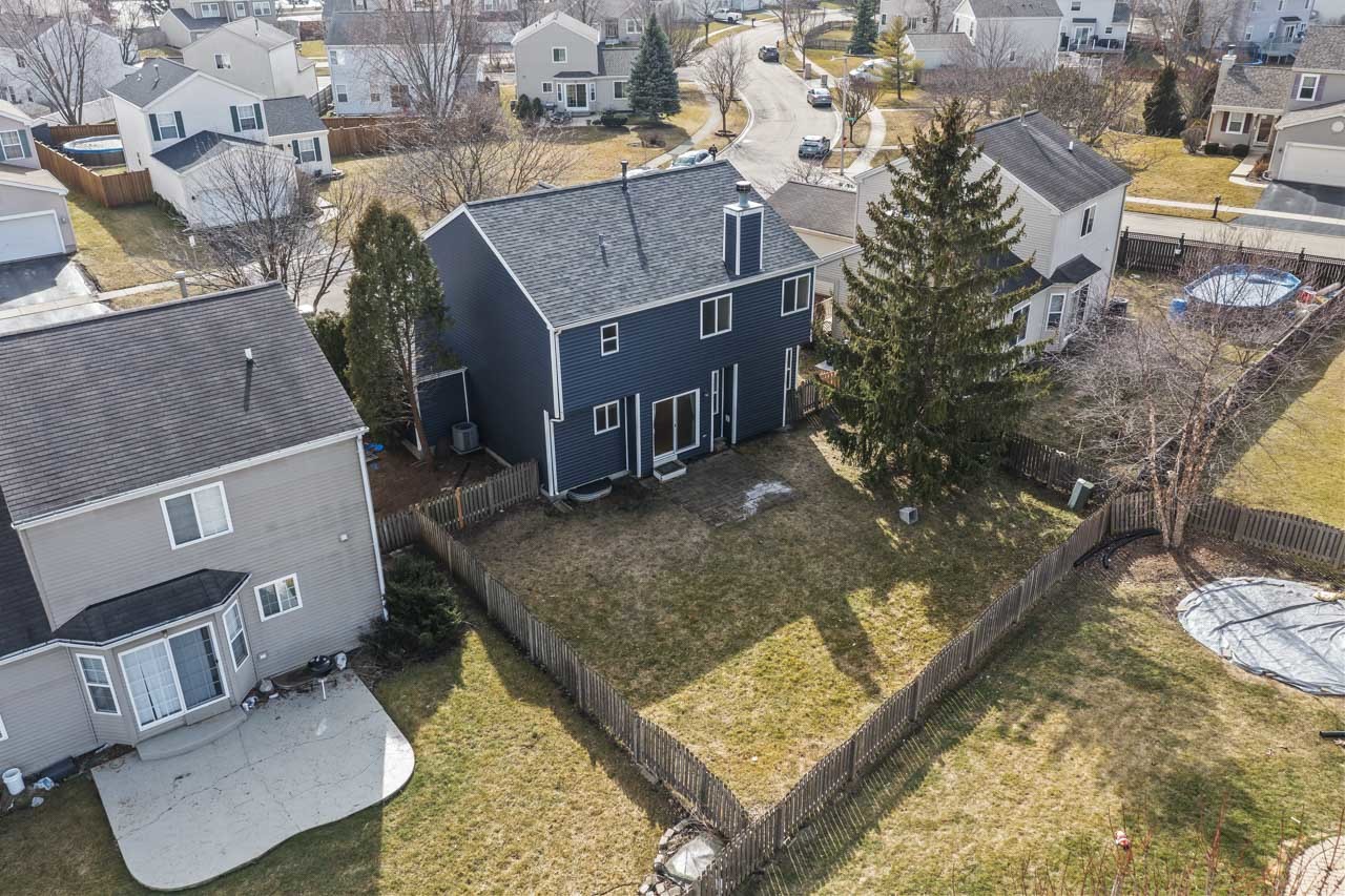 6983 Paradise Circle