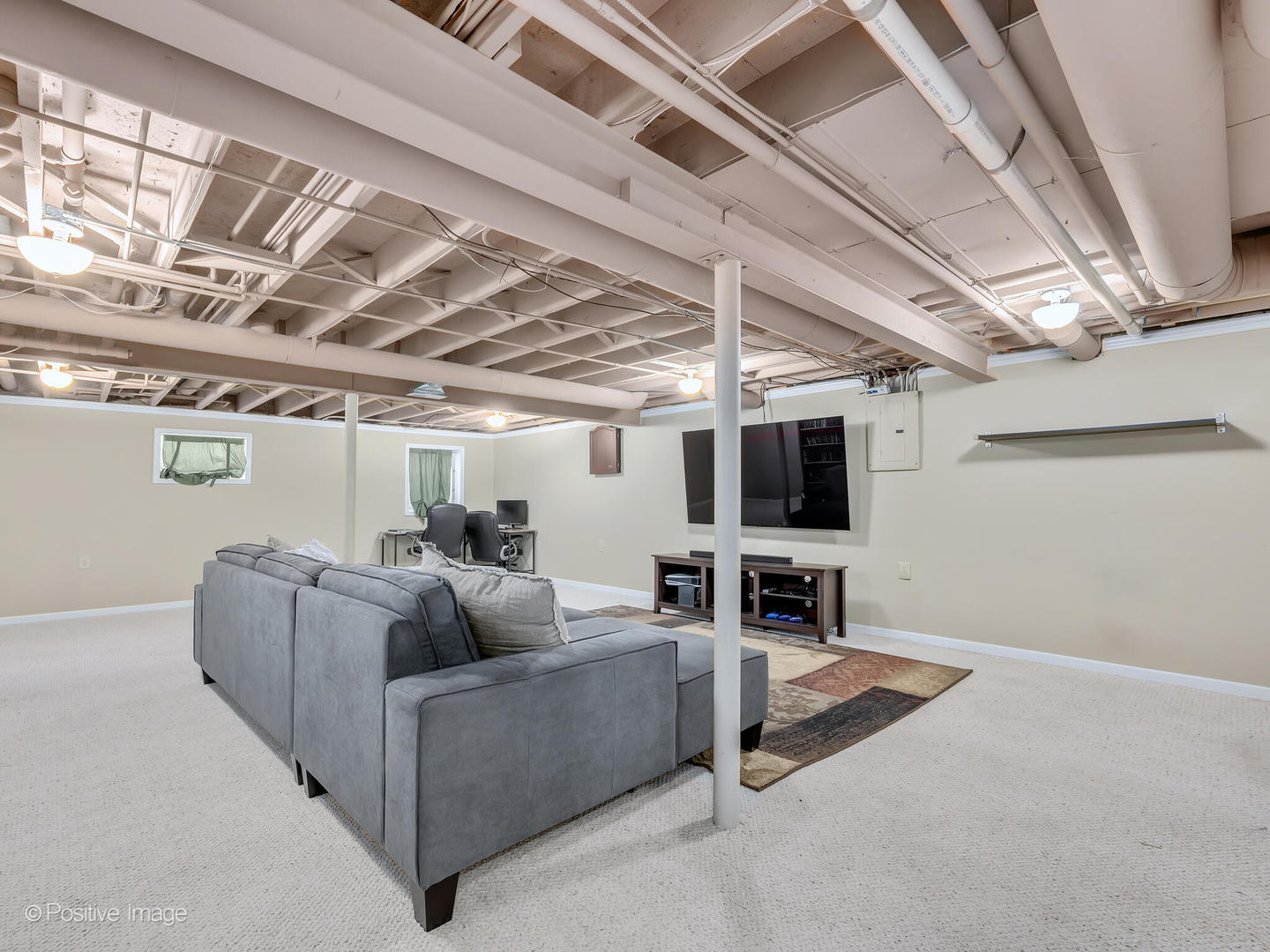 2255 Gleneagles Drive