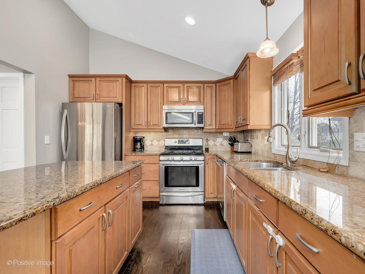 2255 Gleneagles Drive