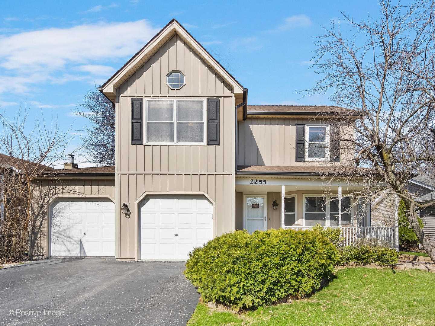 2255 Gleneagles Drive