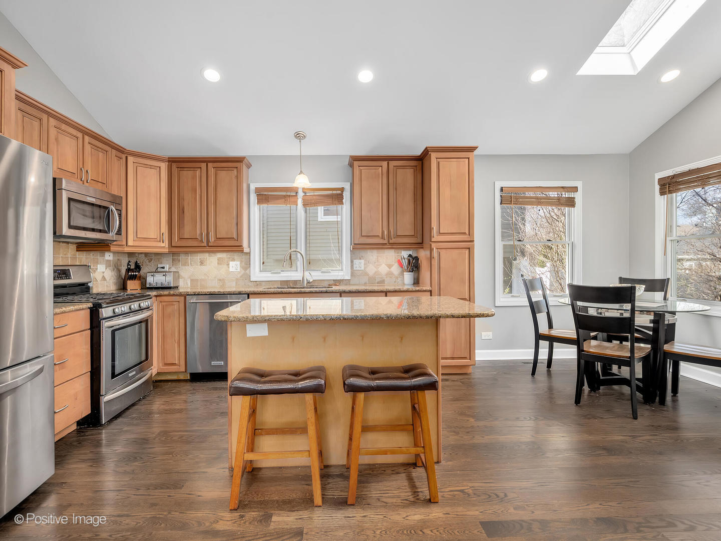 2255 Gleneagles Drive