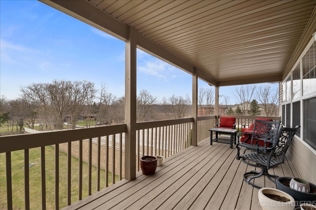 6860 Oak View Court