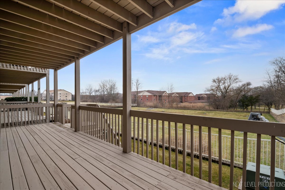 6860 Oak View Court
