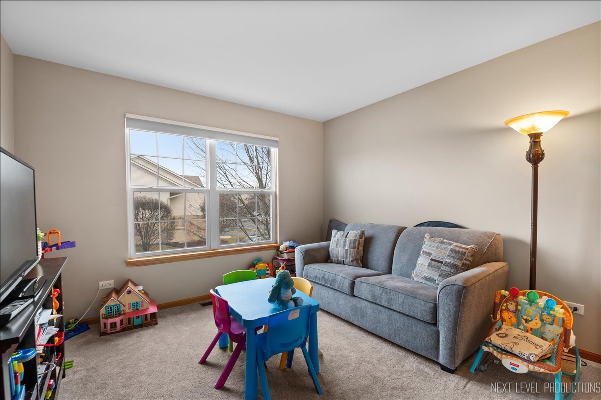 6860 Oak View Court