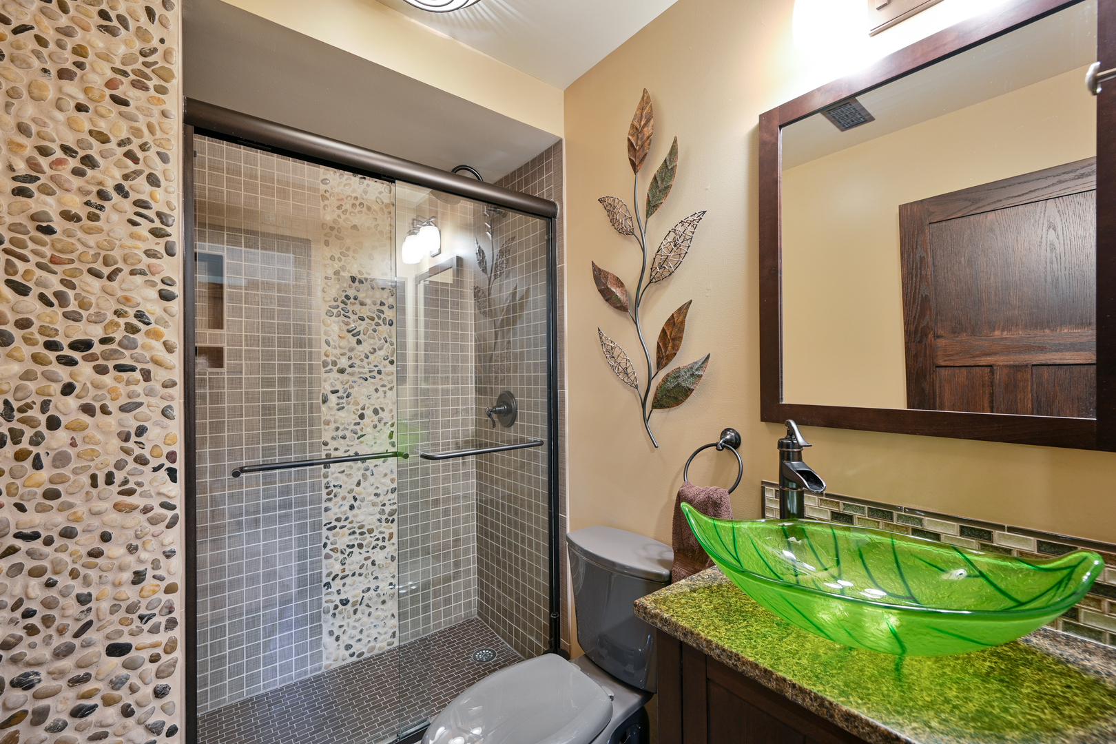 23W210 Foxcroft Drive