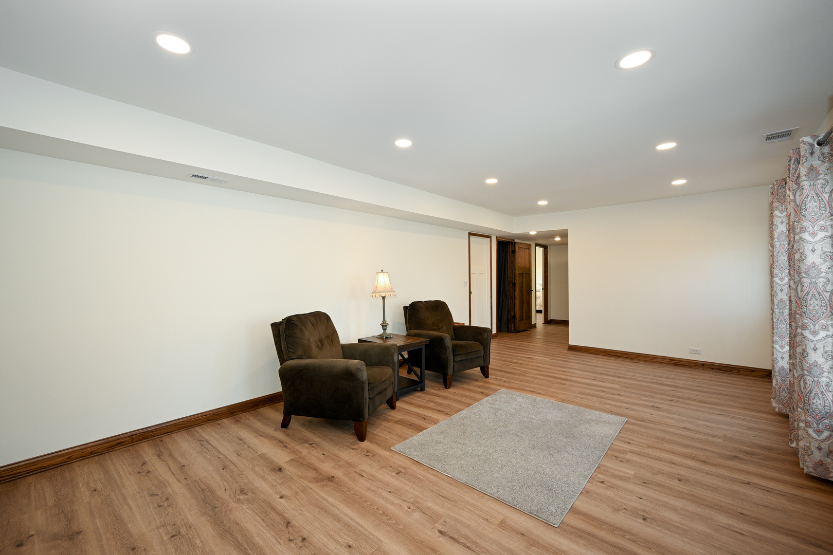 23W210 Foxcroft Drive