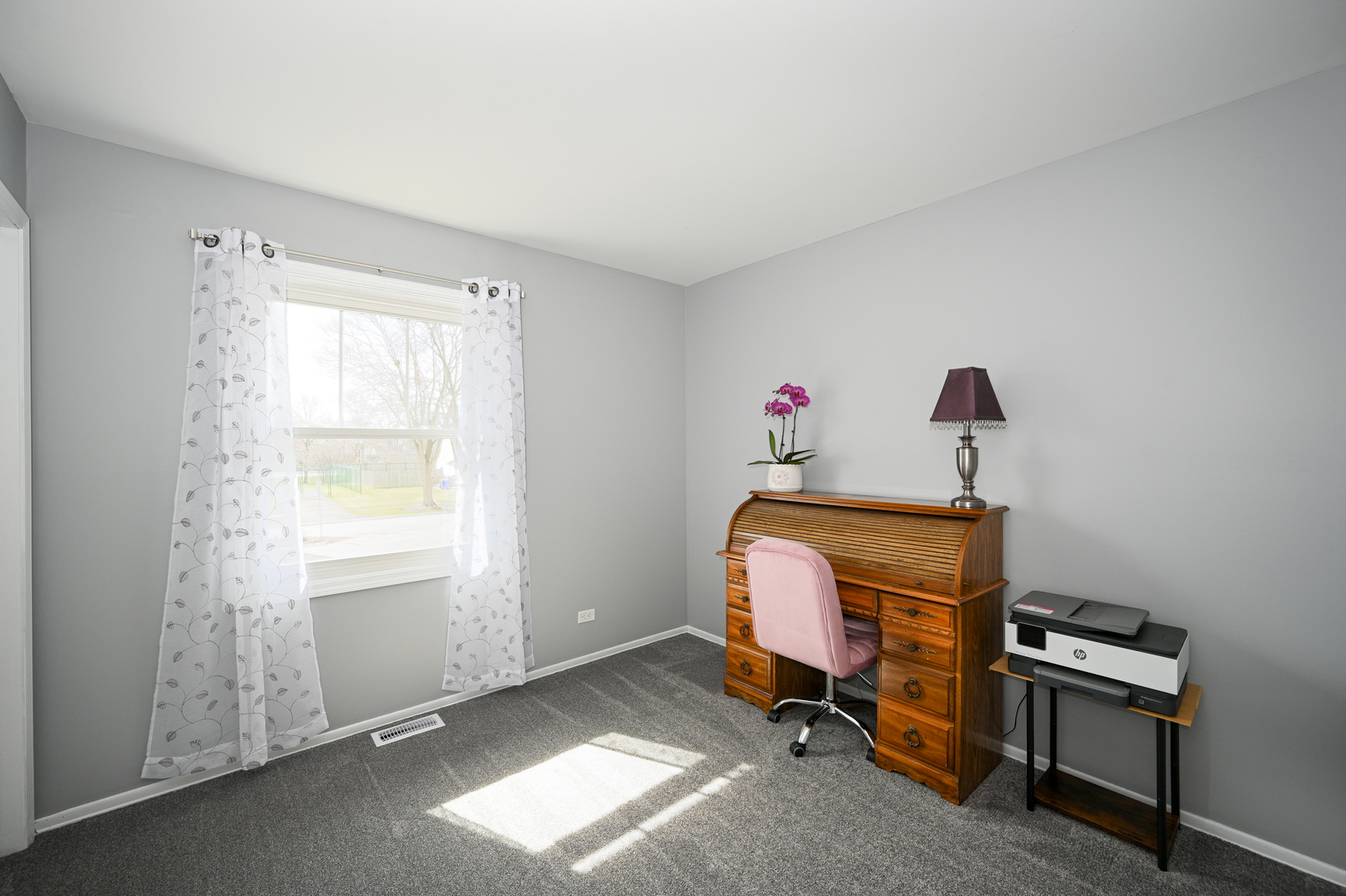 23W210 Foxcroft Drive